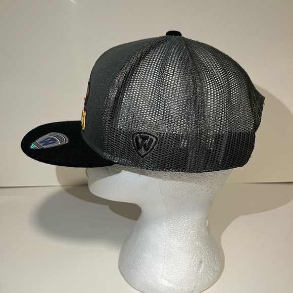 Men's Top of the World  UCLA Bruins Trucker Snapback - Picture 8 of 11